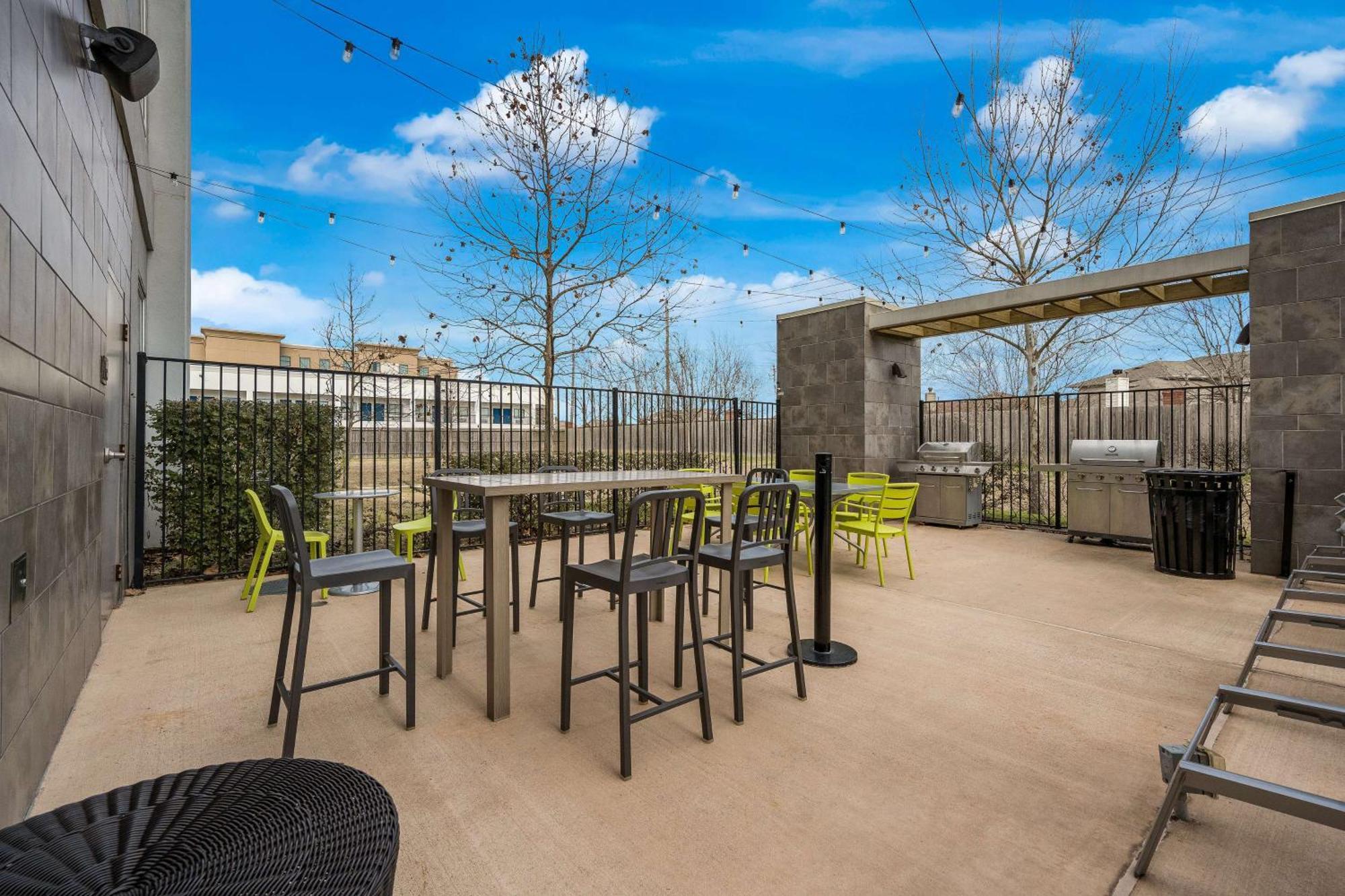 Home2 Suites By Hilton Baytown Eksteriør bilde