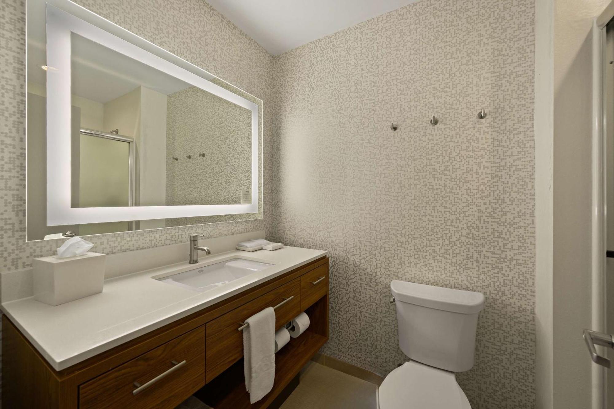 Home2 Suites By Hilton Baytown Eksteriør bilde