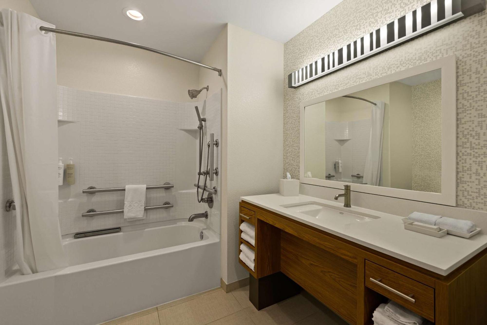 Home2 Suites By Hilton Baytown Eksteriør bilde