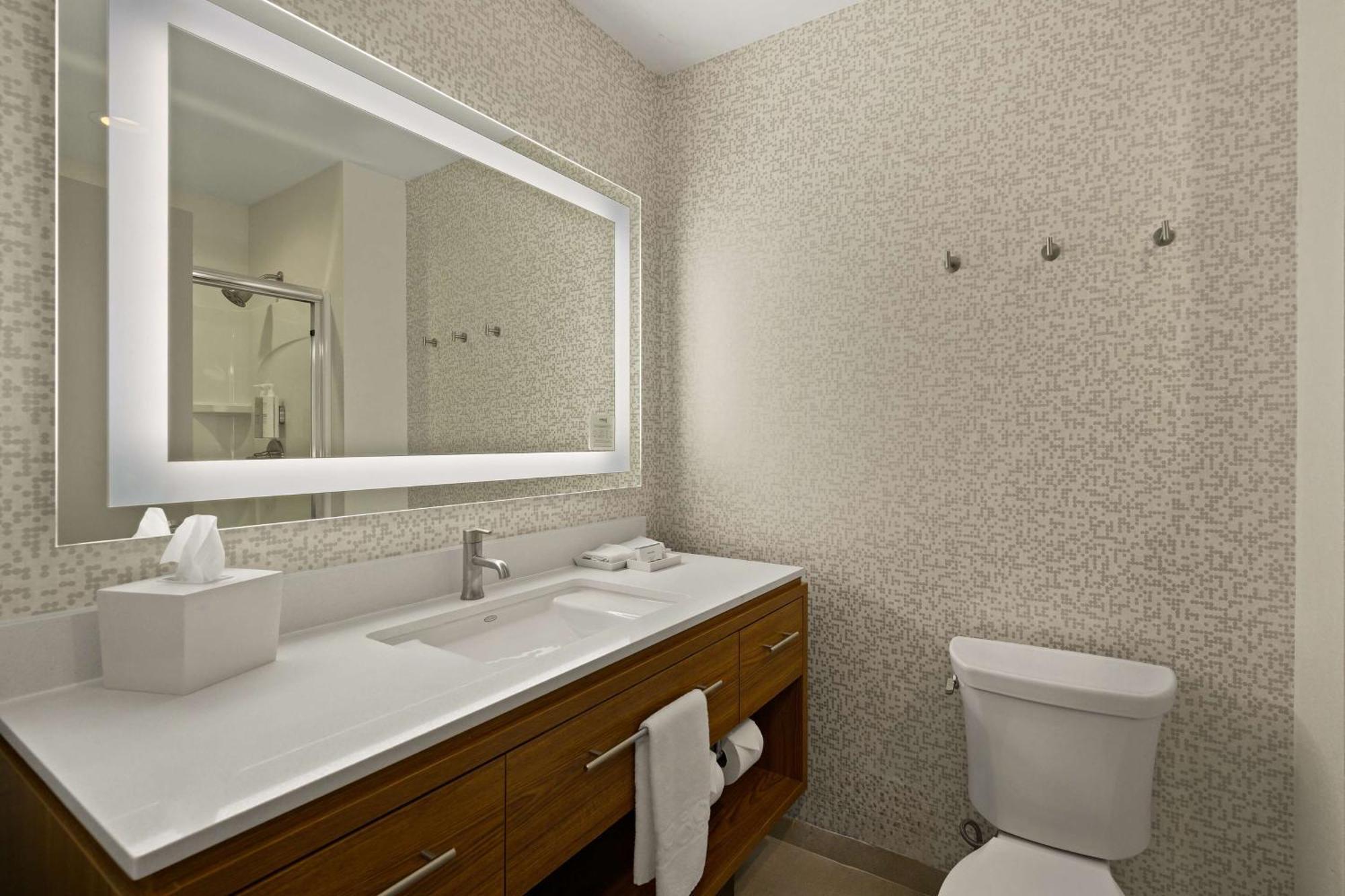 Home2 Suites By Hilton Baytown Eksteriør bilde